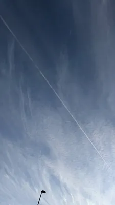 ヒコーキ雲