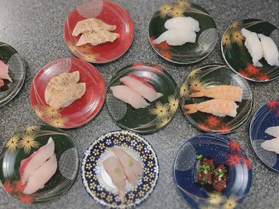 寿司_爆食い_サーモン_エビ