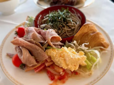 ビュッフェ.食べ放題.クルーズ