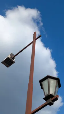 昼の街灯